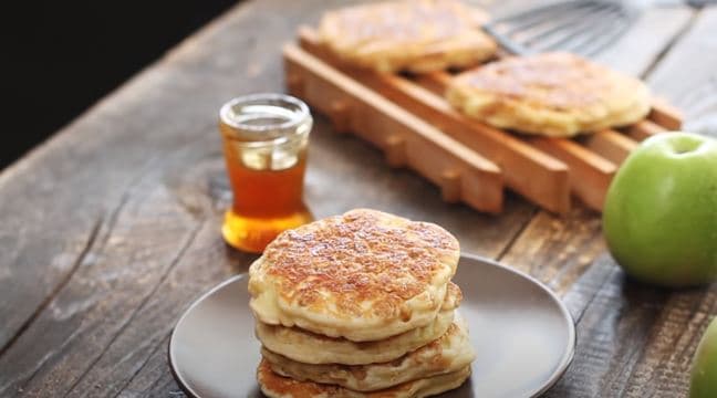 How To Make Apple Crisp Pancakes - Recipe