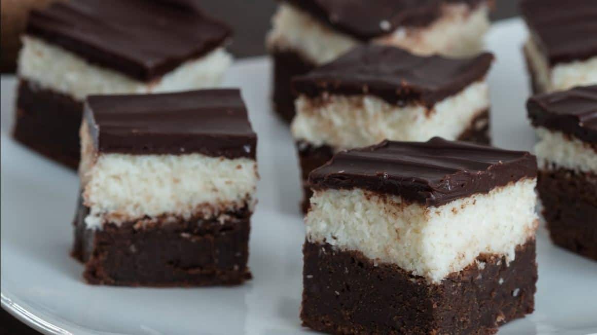 How To Make Chocolate Coconut Brownies