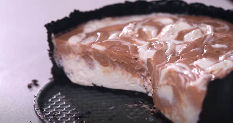 How To Make No-Bake Nutella Swirl Cheesecake