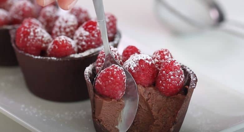 How To Make Raspberry Chocolate Cups - Recipe