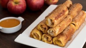 How To Make HApple French Toast Roll-Ups