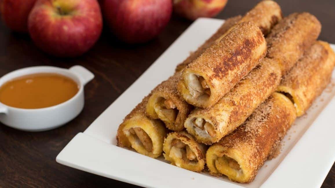 How To Make HApple French Toast Roll-Ups