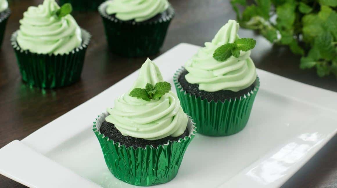 How To Make Chocolate Mint Cupcakes – Recipe