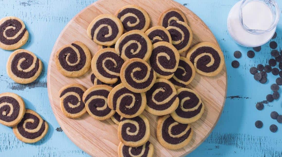 How To Make Vanilla Chocolate Swirl Cookies