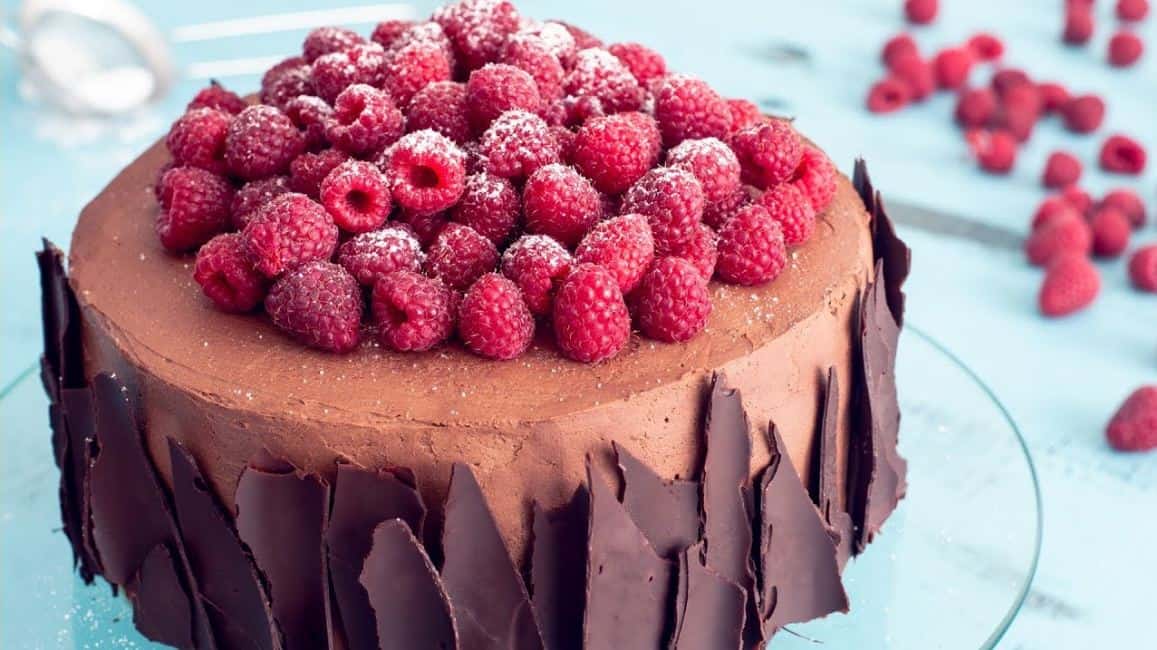 How To Make Chocolate Raspberry Cake