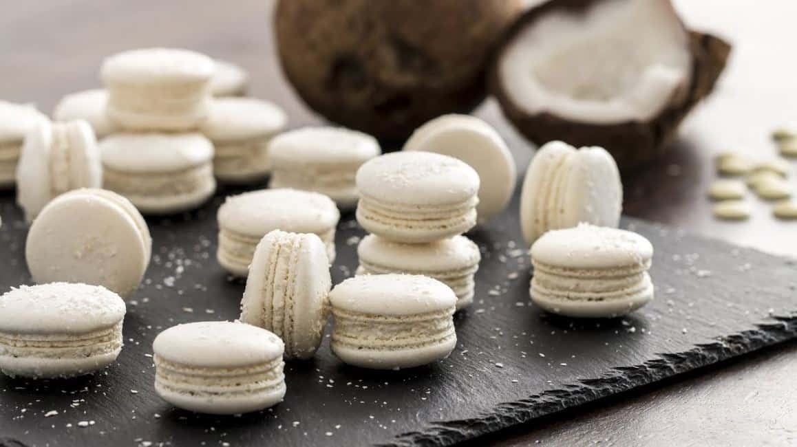 How To Make Coconut Macarons