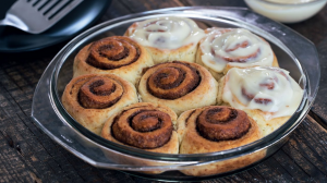 How to make cinnamon rolls without yeast