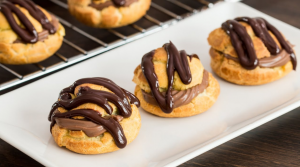 How to make Chocolate Cream Puffs 