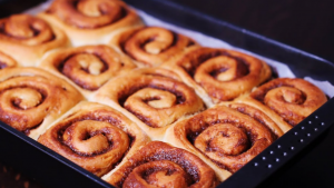 How to make Cinnamon Rolls