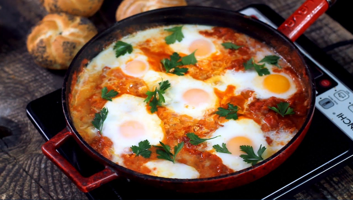 How to make Shakshuka