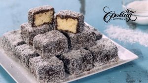 How to make Australian Lamingtons