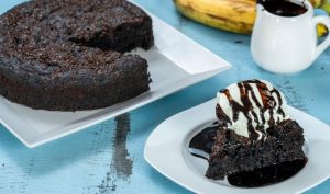 Eggless Chocolate Banana Cake 