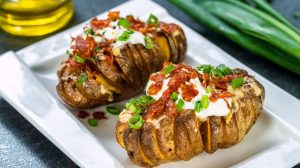 How to make Bloomin' Baked Potato