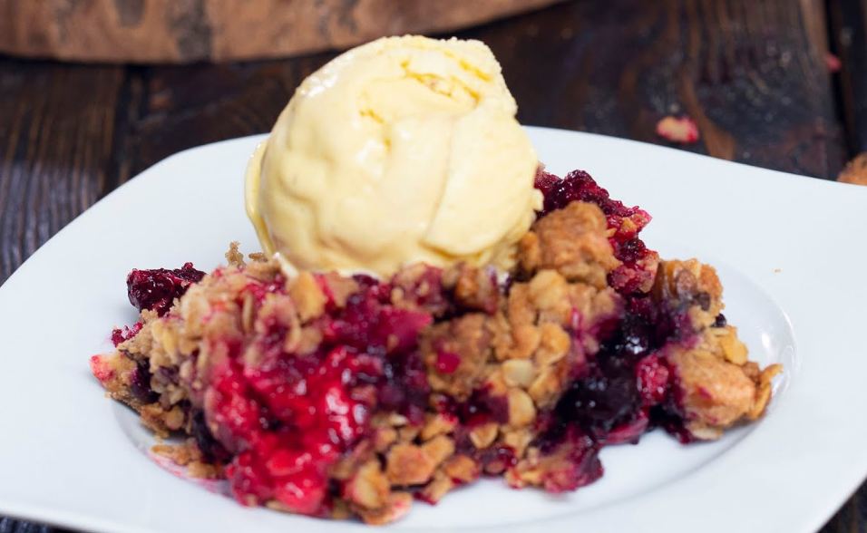 How to make Berry Crumble