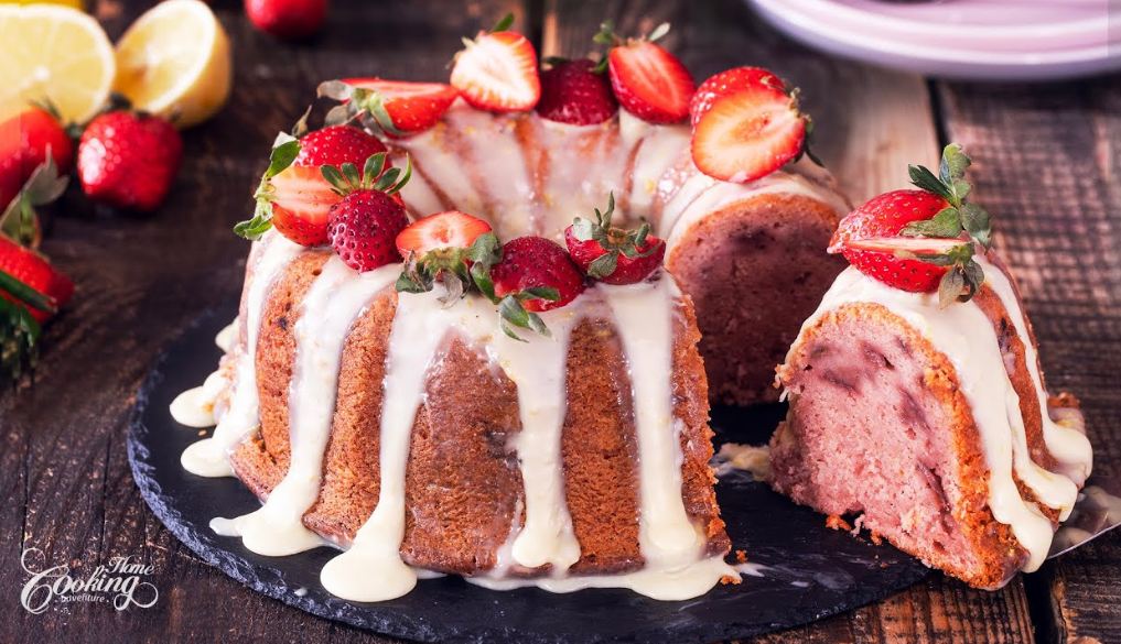 How to make strawberry lemon cake