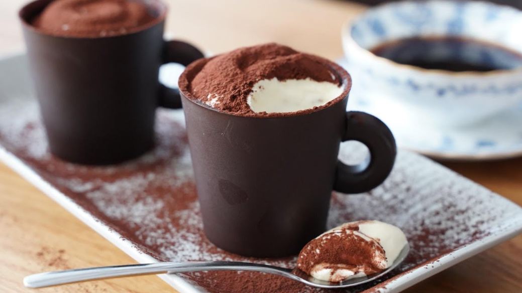 How to make chocolate with paper cups