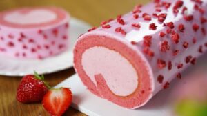 How to make strawberry roll cake