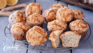 How to Make Lemon Poppy Seed Crumble Muffins