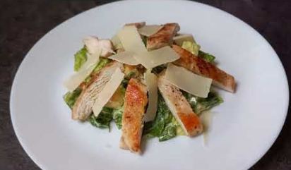 How to make Caesar salad with chicken