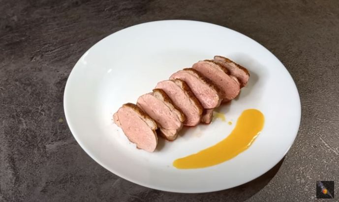 How to make Duck breast with orange sauce