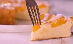 How to Make Almond Apricot Cake