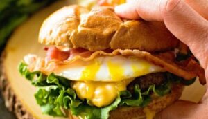 How to make Fried Egg Burger 