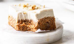 How to make carrot cake without baking