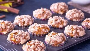 How To Make Pumpkin Cream Cheese Crumble Muffins