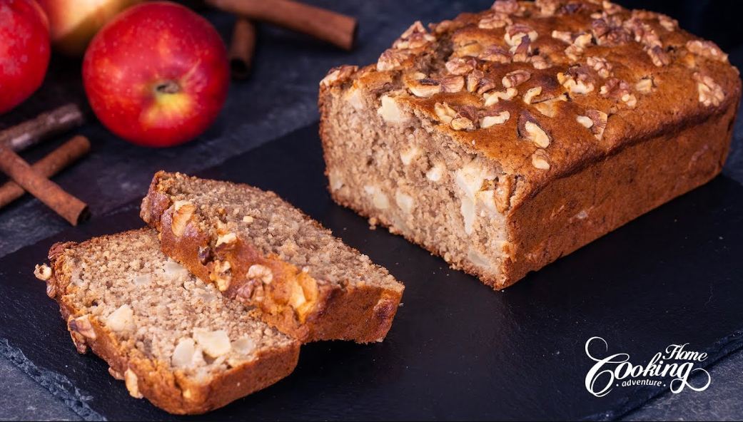 How to Make Apple Oatmeal Bread