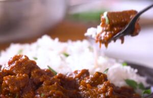 How to Make Beef Stew with Caramelized Onions