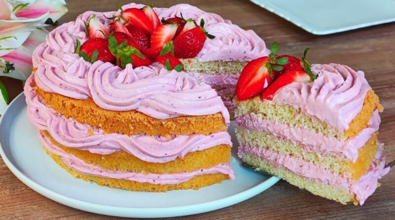 How to make strawberry cream cake