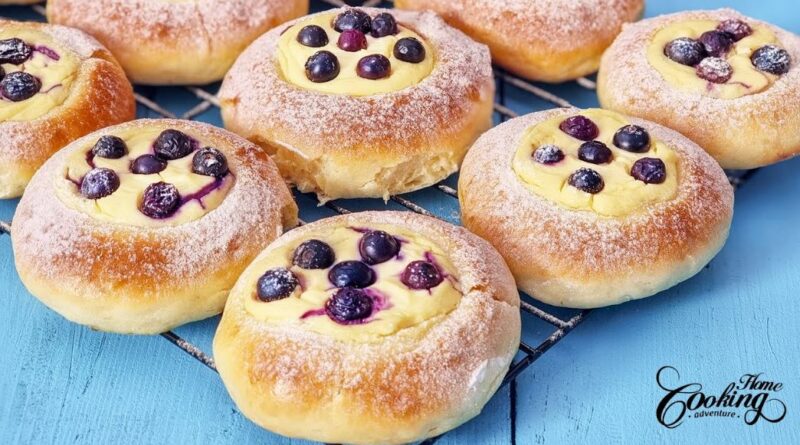 How To Make Blueberry Cream Cheese Buns