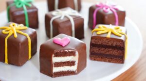 How to make mini chocolate cakes