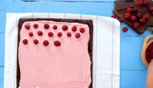 How to Make Chocolate Raspberry Cake Roll