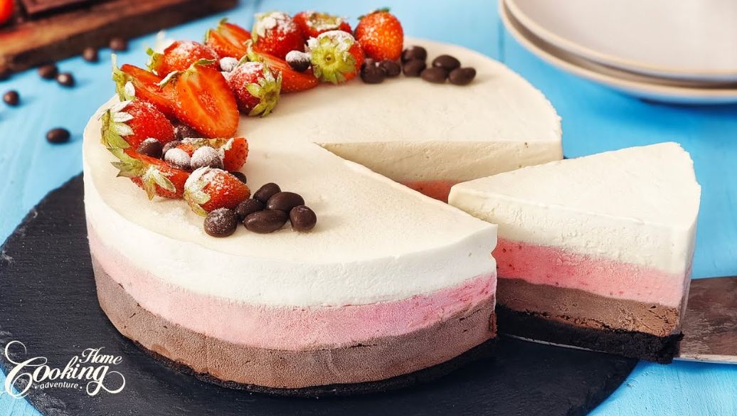 How to Make Neapolitan Ice Cream Cake