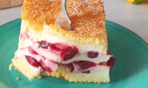 How to Make Soft Cherry Pie in 15 Minutes